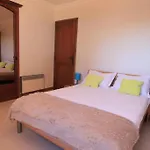 Holiday home Grimaldi 10 Personnes *