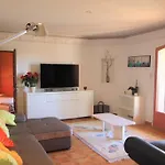 Grimaldi 10 Personnes